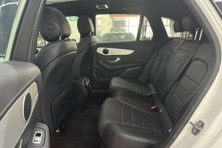 Used Mercedes-Benz GLC 2020 GLC 260 L 4MATIC Dynamic Model
