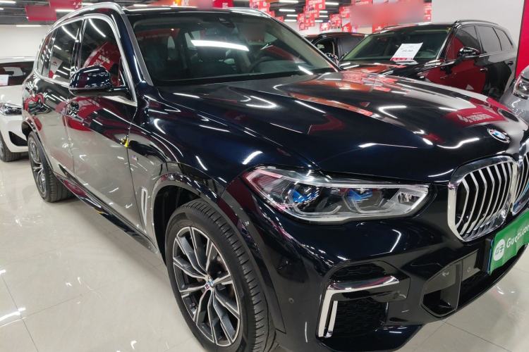 Used BMW X5 2022 Restyled xDrive 30Li Luxury Version M Sport Package