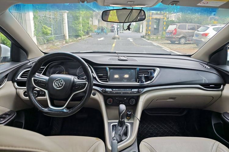 Used Buick GT 2018 15T Dual-Clutch Elite Model China V Standard
