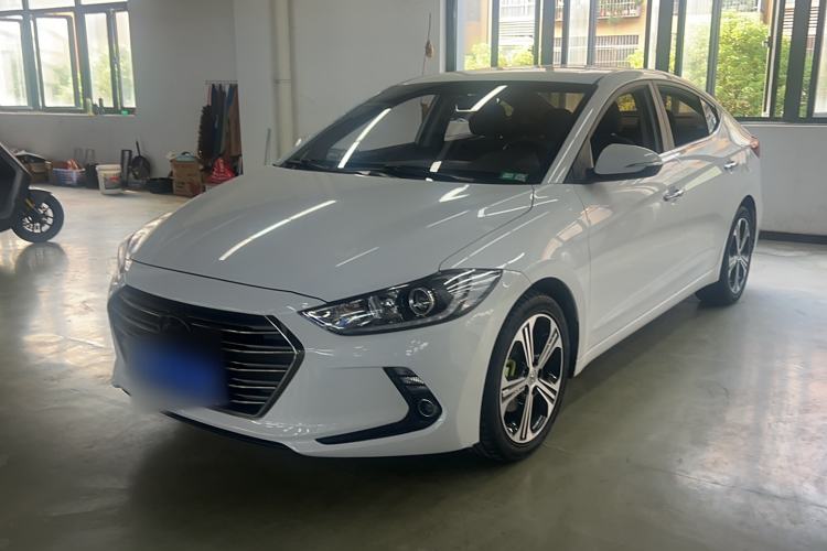 Used Hyundai Elantra 2019 1.4T Dual-Clutch Xuan Dong · Dynamic Model
