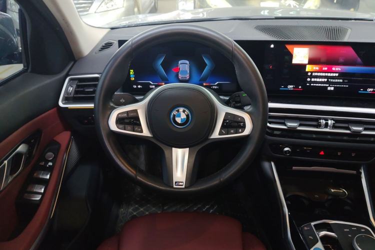 Used BMW i3 2022 eDrive 35 L
