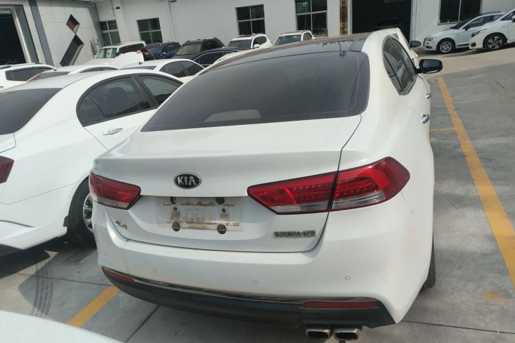 Used Kia K4 2014 1.8L Automatic DLX
