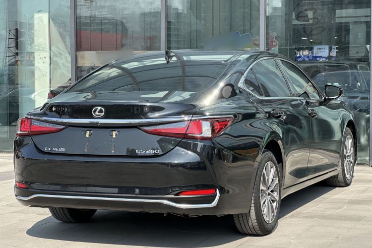 Used Lexus ES 2022 200 Excellence Edition