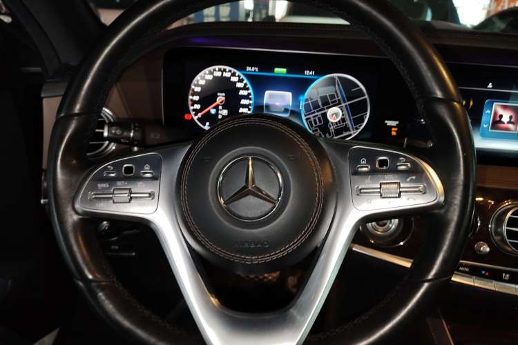 Used Mercedes-Benz S-Class 2019 S 320 L
