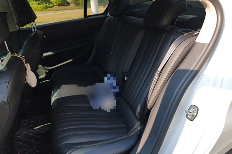 Used Peugeot 408 2022 1.6T Light-Chasing Edition
