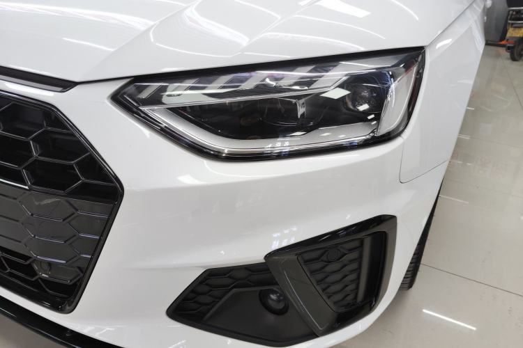 Used Audi A4L 2022 40 TFSI Luxury Dynamic Model