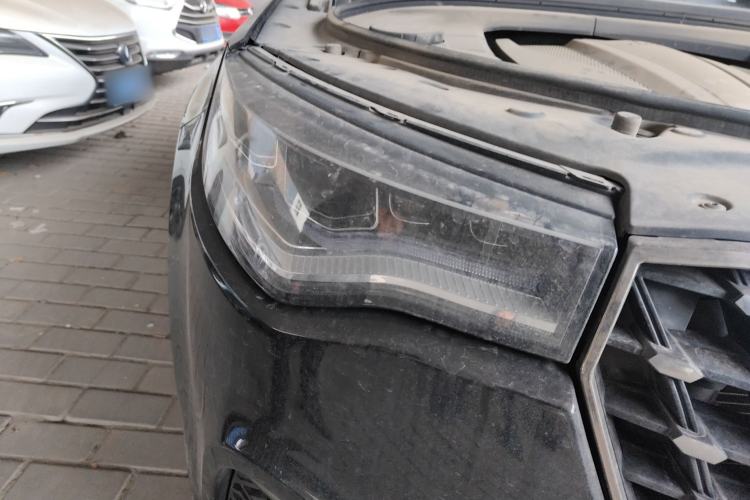 Used Zotye T700 2017 1.8T Dual-Clutch Prestige Model
