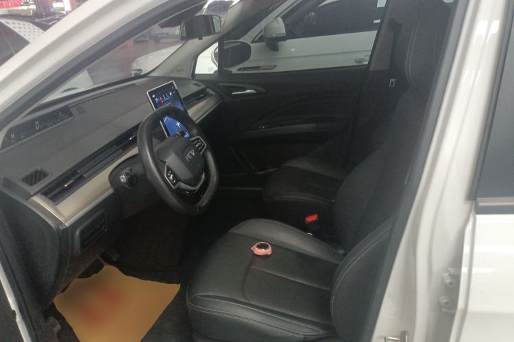 Used NETA V 2021 Standard Range Entertainment Edition
