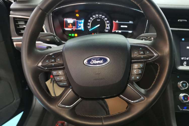 Used Ford Taurus 2018 EcoBoost 245 Fashion Edition China V Standard
