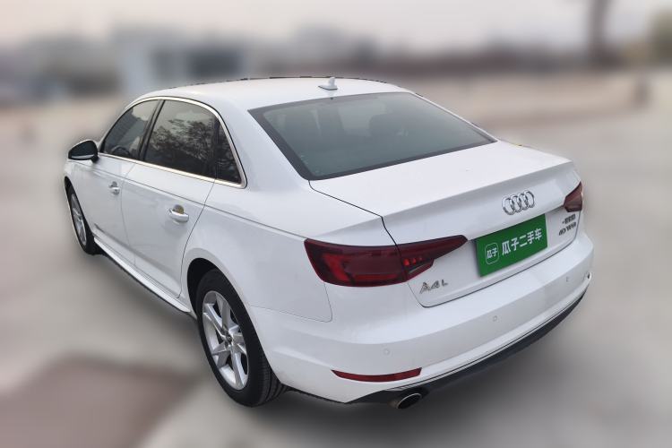 Used Audi A4L 2018 30th Anniversary Edition 40 TFSI Trendy Model