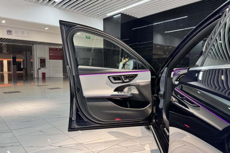 Used Mercedes-Benz E-Class 2024 E 300 L Luxury Model