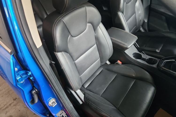 Used Dongfeng Fengon S560 2018 1.8L Manual Comfort 5-Seater China V Standard