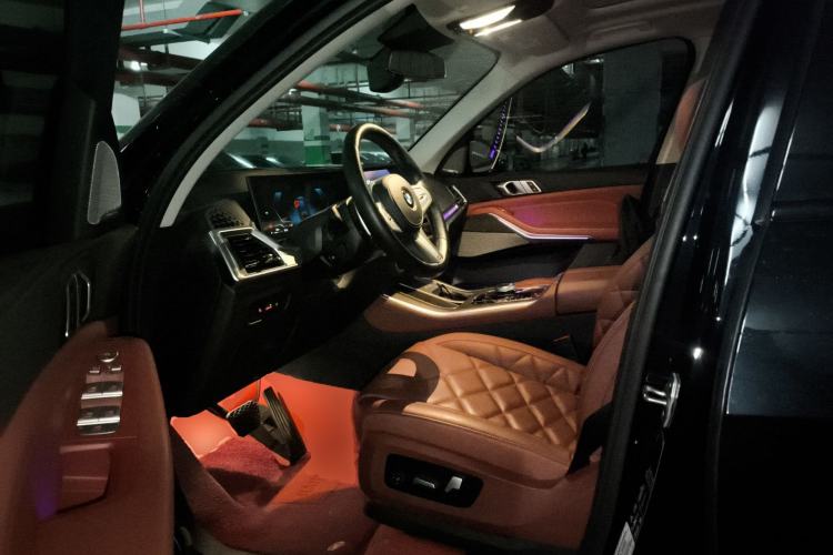 Used BMW X5 2023 xDrive 30Li Luxury M Sport Night Edition Package
