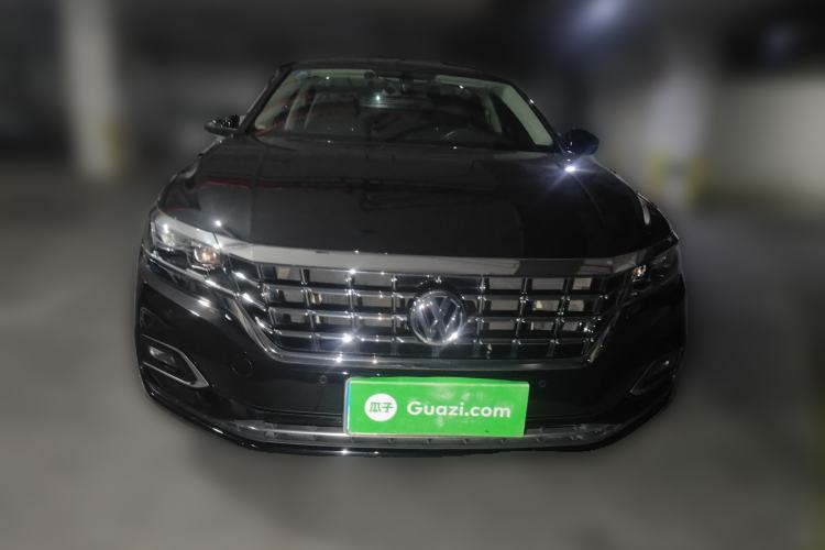 Used Volkswagen Passat 2020 330TSI Elite Edition China VI
