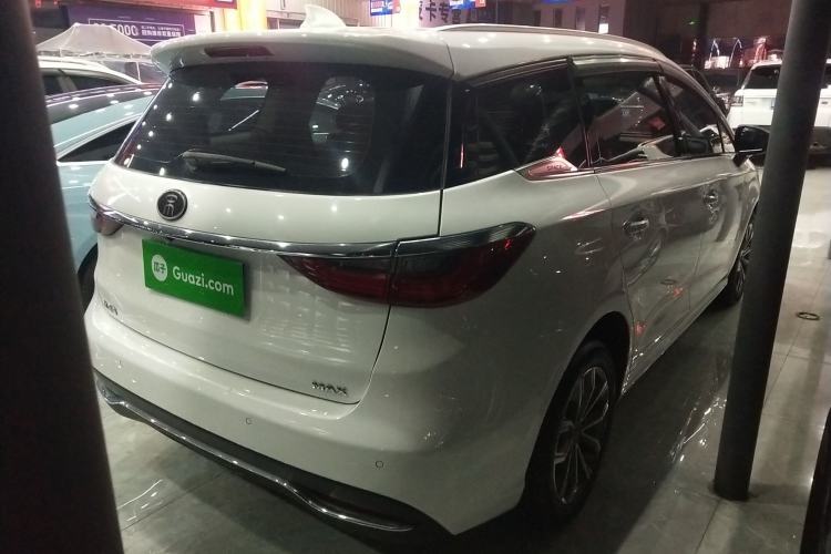 Used BYD Song MAX 2019 1.5T Automatic SmartConnect ZhiLian RuiDong Edition with 6 Seats China VI Standard
