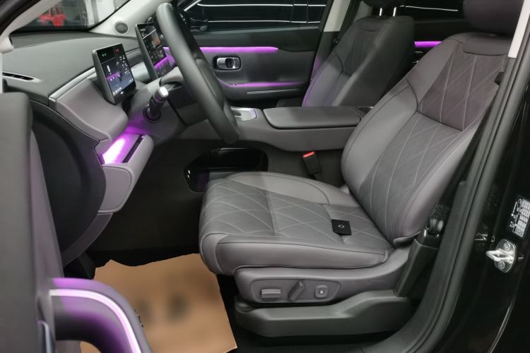 Used Leapmotor C16 2026 Extended-Range 280 LiDAR Zhizun Edition 5 Seats
