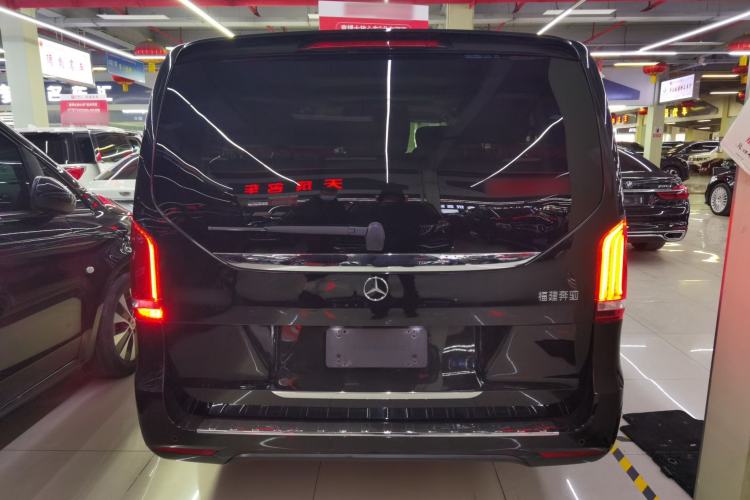 Used Mercedes-Benz V-Class 2020 V 260 L Long-wheelbase Luxury Edition