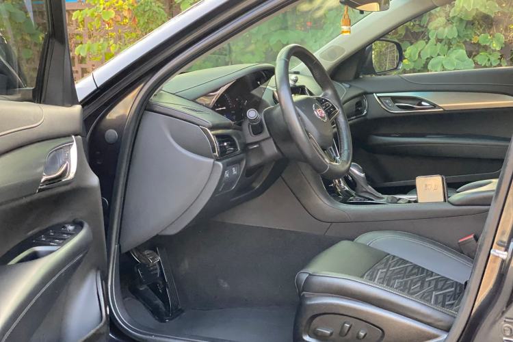 Used Cadillac ATS-L 2014 25T Comfort Model
