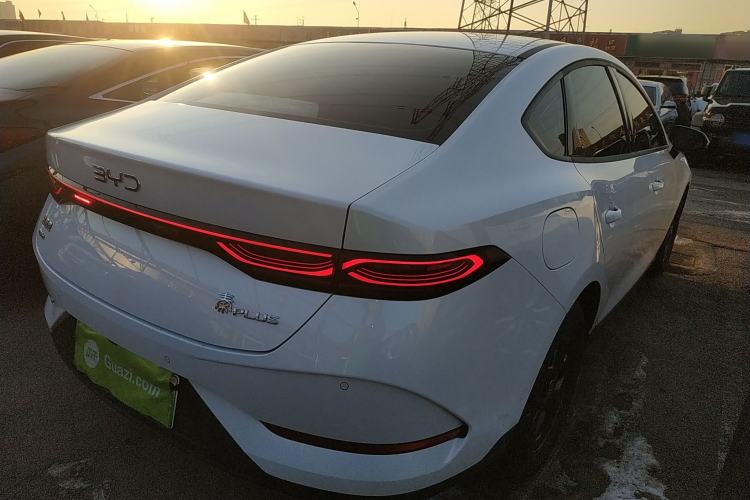 Used BYD Qin PLUS 2025 DM-i Smart Drive 55KM Leading Model
