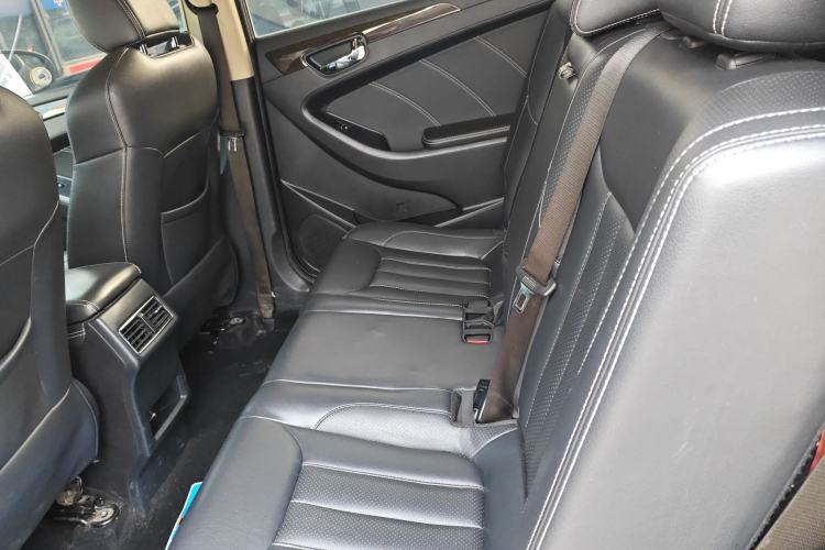 Used Dongfeng Fengon 580 2020 1.5T Manual Luxury Version
