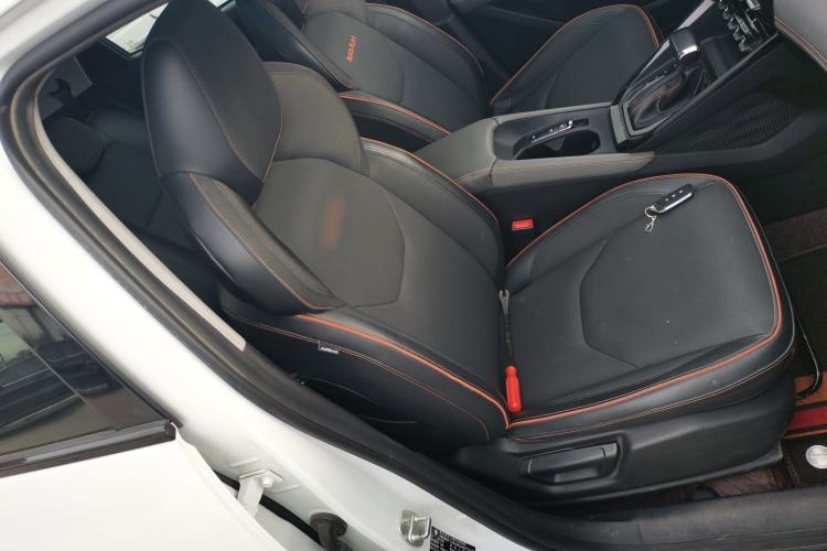 Used Baojun RS-3 2020 1.5L CVT 24-Hour Online Luxury Edition
