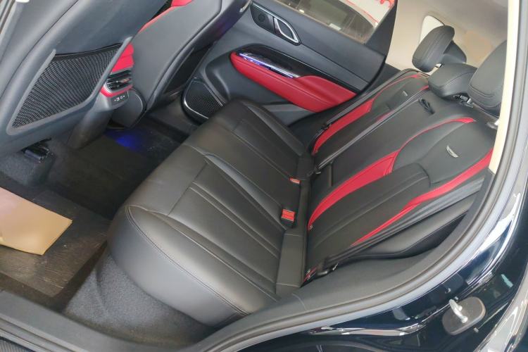 Used Hongqi HS3 2023 1.5T Two-Wheel Drive Shanwei Edition
