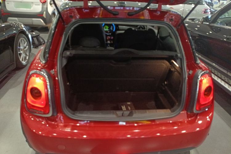 Used  MINI 2016 1.5T COOPER
