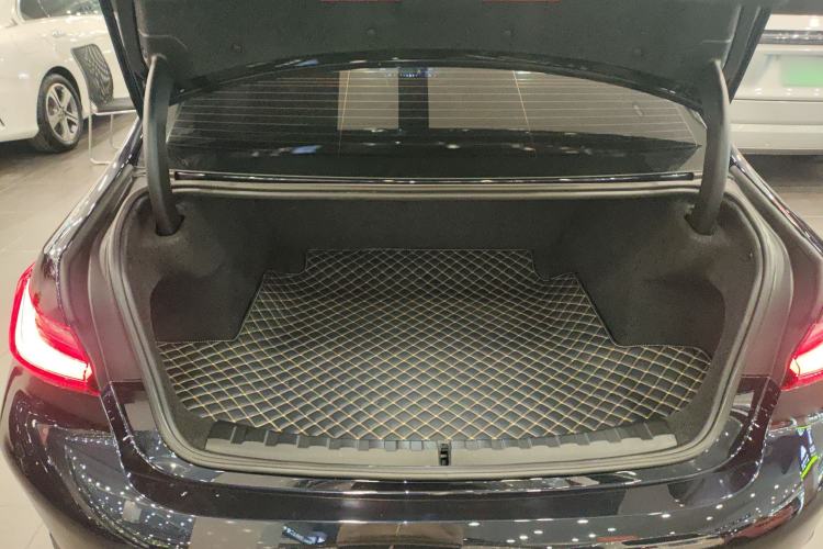 Used BMW 3 Series 2025 325Li M Sport Package
