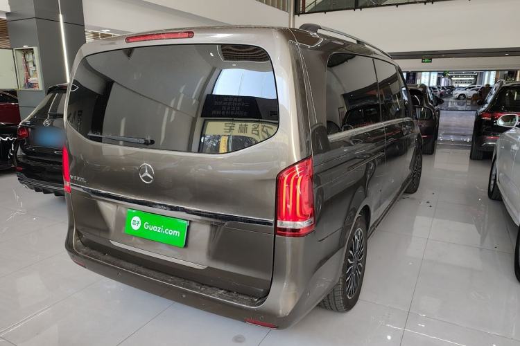 Used Mercedes-Benz V-Class 2017 V 260 L Prestige Extended Edition