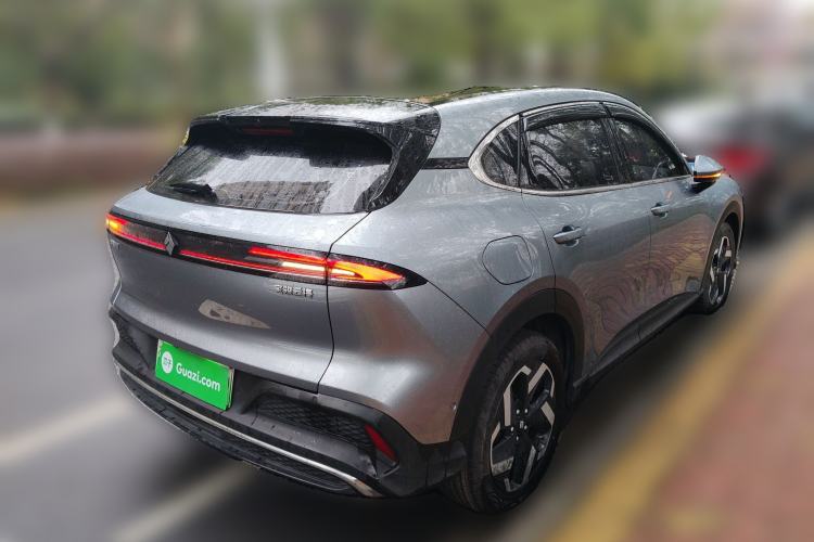 Used Baojun Yunhai 2024 140km Plug-in Hybrid Version