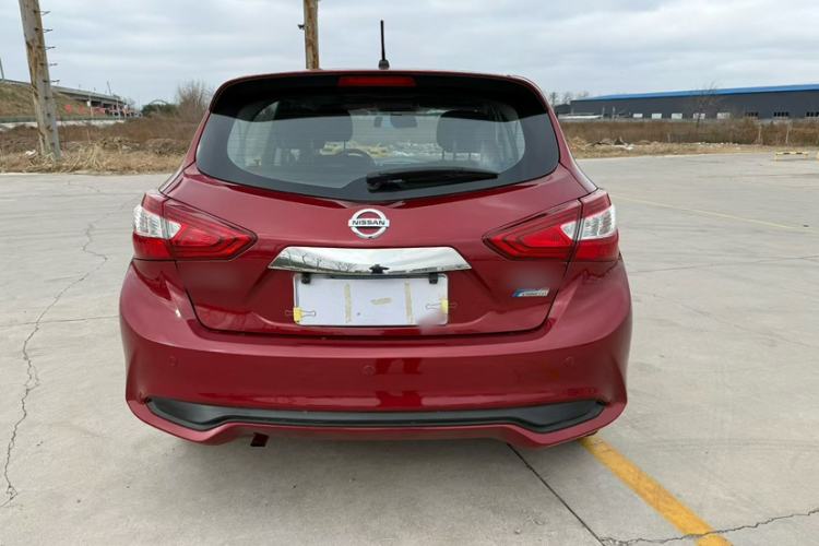 Used Nissan Tiida 2016 1.6L CVT Cool Dynamic Edition
