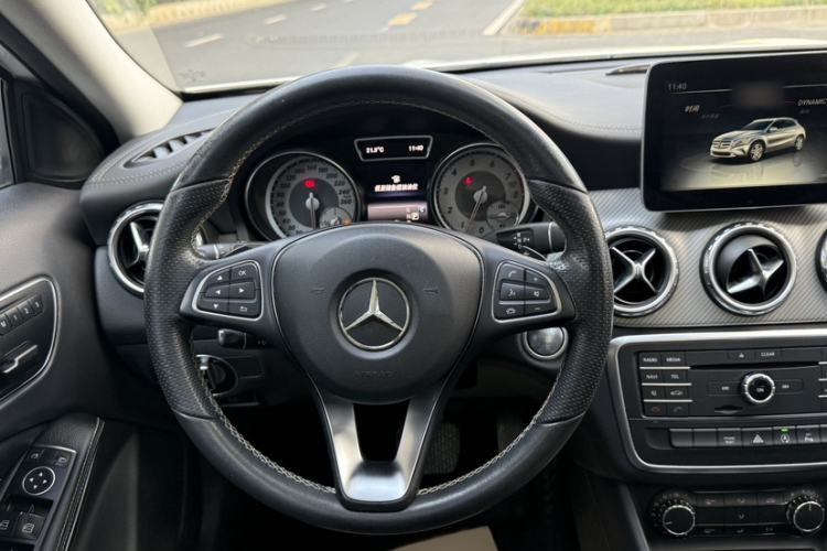 Used Mercedes-Benz GLA 2016 GLA 200 Fashion Model
