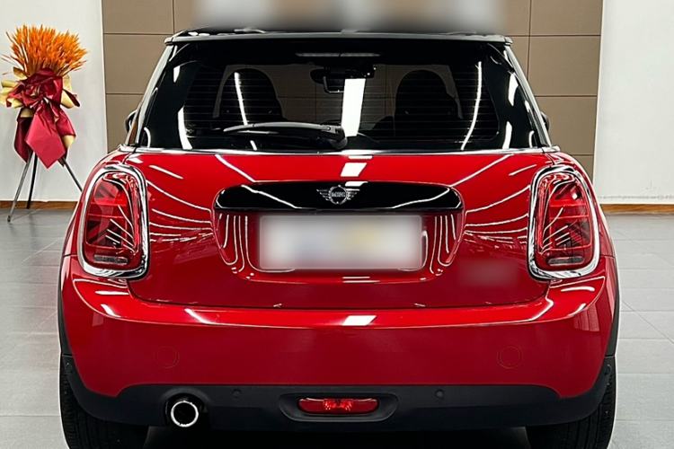 Used  MINI 2019 1.5T COOPER Classic Edition
