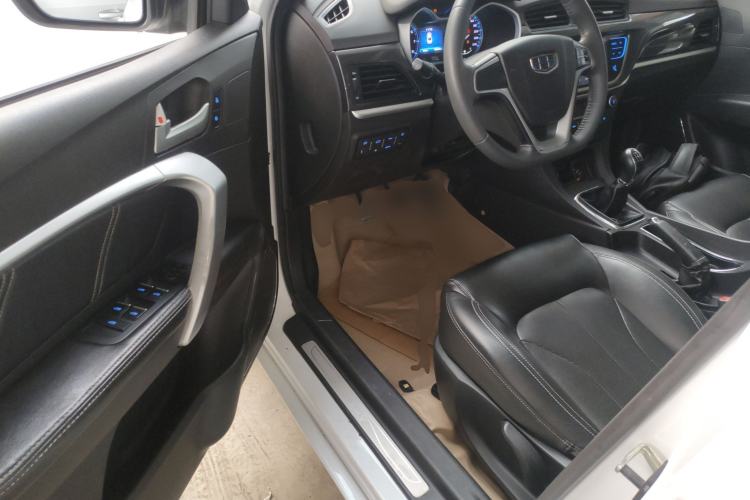 Used Geely Auto Emgrand 2017 Sedan Million Edition 1.5L Manual - Upward Version
