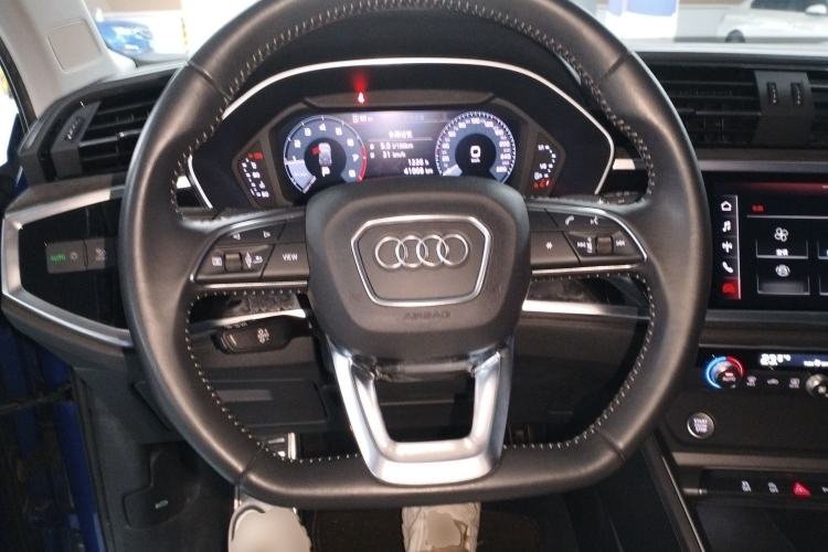 Used Audi Q3 2019 35 TFSI Fashion Dynamic Model