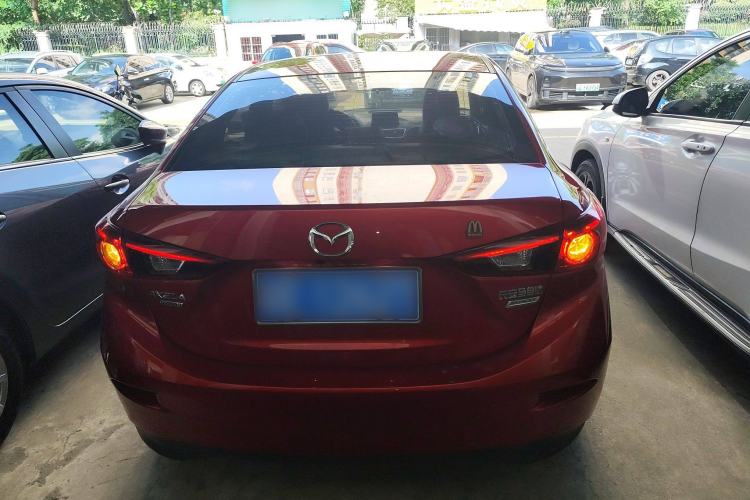 Used Mazda Mazda 3 Axela 2017 Sedan 2.0L Automatic Prestige Model China V Standard
