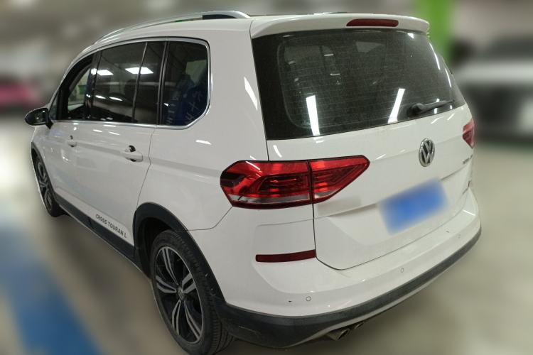 Used Volkswagen Touran 2018 Volkswagen Touran L 280TSI DSG Boundary Edition 7 Seats China V Emission Standard
