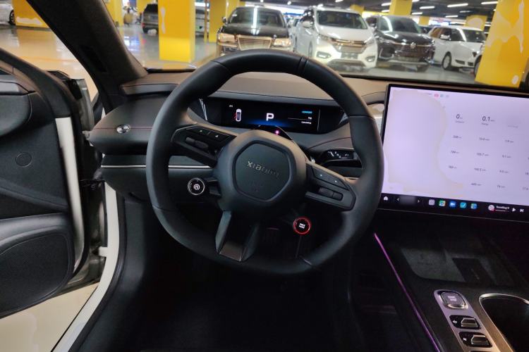 Used  SU7 2024 Rear-Drive Ultra-Long Range Advanced Pro-Level Intelligent Driving Version
