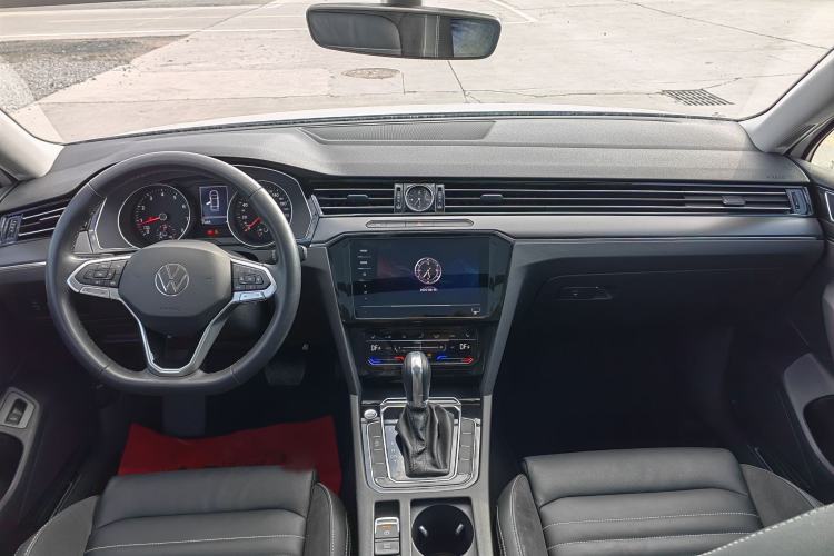 Used Volkswagen Magotan 2020 330TSI DSG Leading Model
