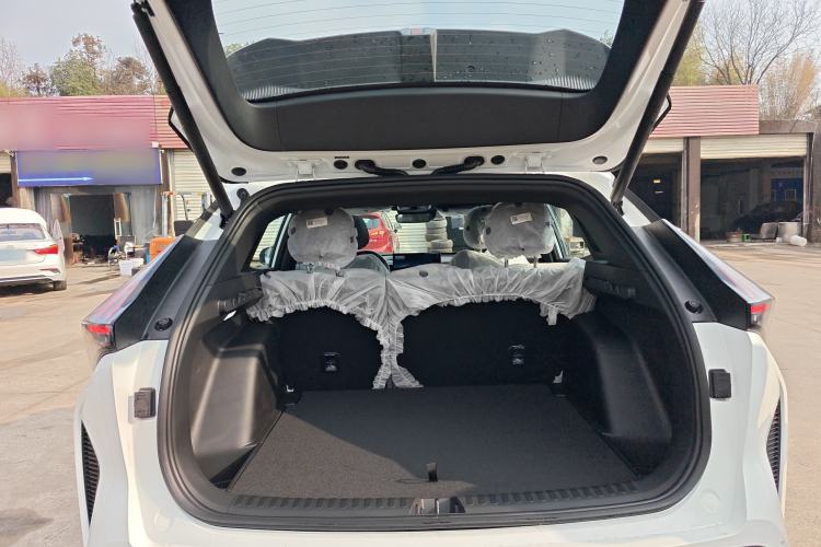 Used Geely Auto Emgrand X7 Sport 2026 Model 1.5TD Aspirational