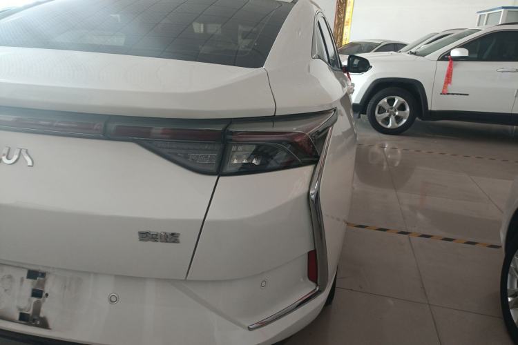 Used Dongfeng Aeolus Yixuan 2021 230T Automatic Glory Edition