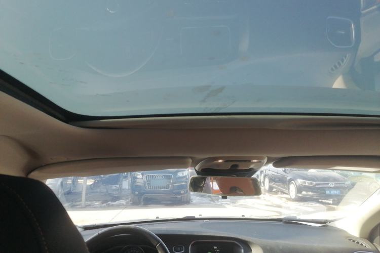 Used Volvo V40 2017 T3 Smart Edition