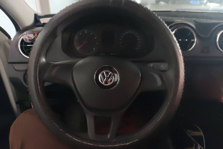 Used Volkswagen Jetta 2017 1.4L Manual Fashion Edition
