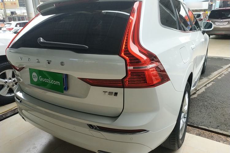 Used Volvo XC60 2021 T5 4x4 Smart Luxury Edition
