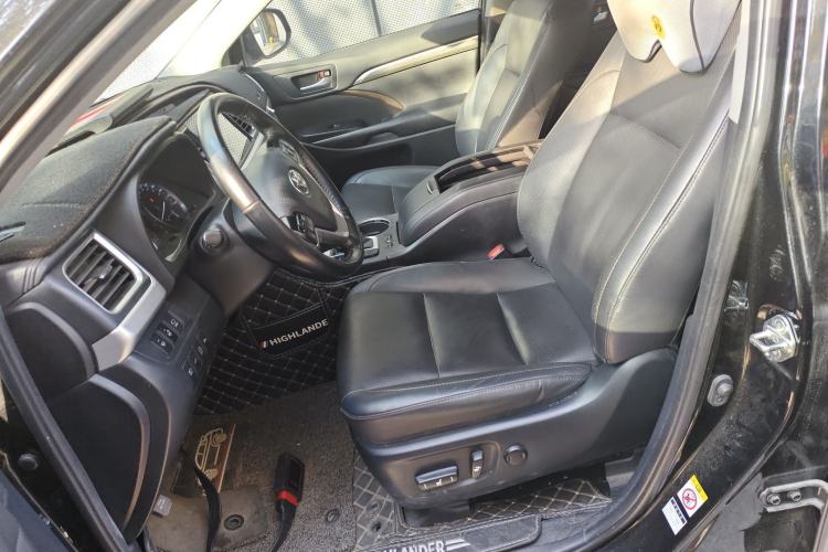 Used Toyota Highlander 2018 2.0T Four-Wheel Drive Supreme Edition 7-Seater China VI
