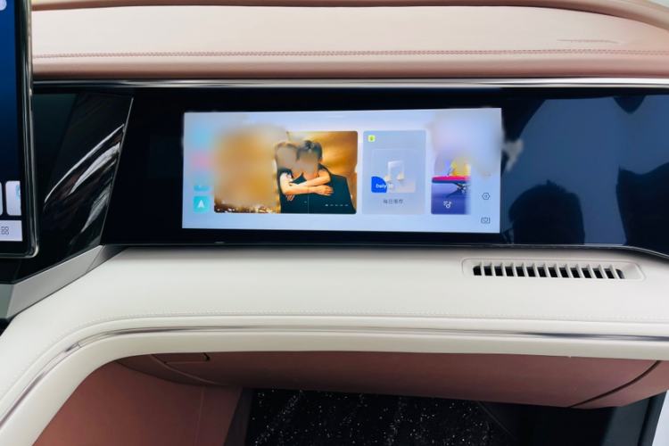 Used BYD Xia 2025 DM-i 1.5T 180km Excellence Model
