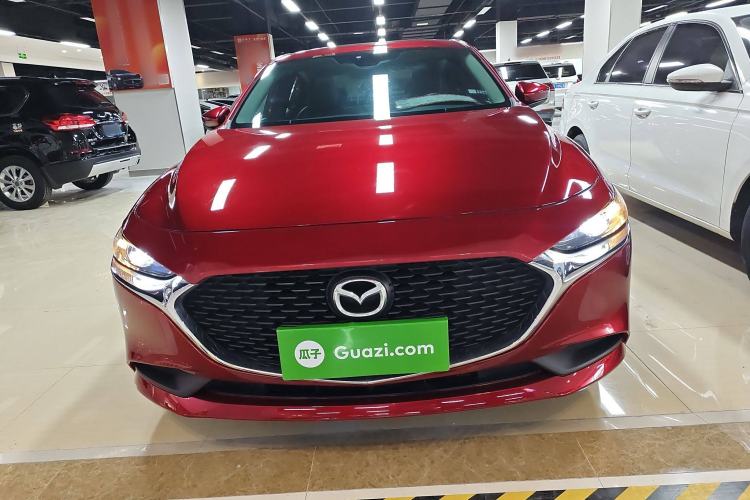 Used Mazda Mazda 3 Axela 2020 1.5L Automatic Luxury Version
