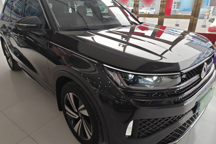 Used Volkswagen Tavendor 2024 380TSI All-Wheel Drive R-Line Cruise Edition
