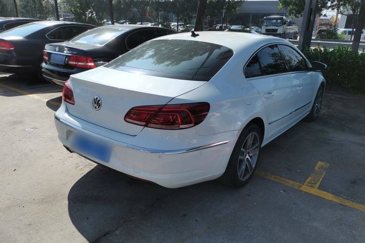 Used Volkswagen FAW-Volkswagen CC 2015 1.8TSI Luxury Model
