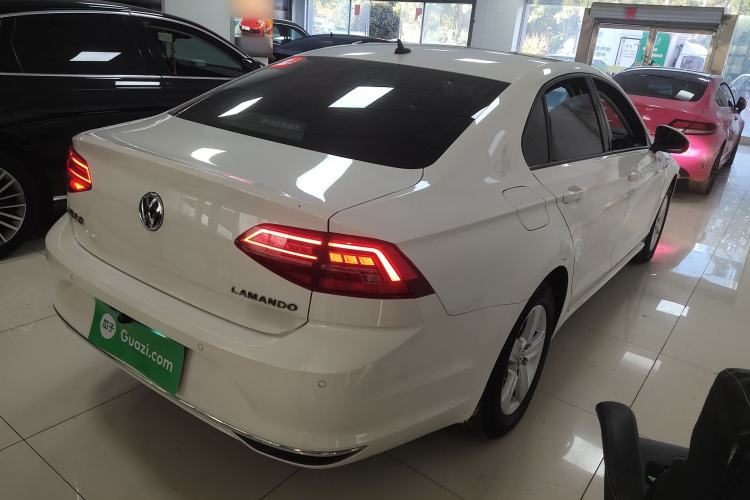Used Volkswagen Lamando 2019 230TSI DSG Fashion Edition China V Standard
